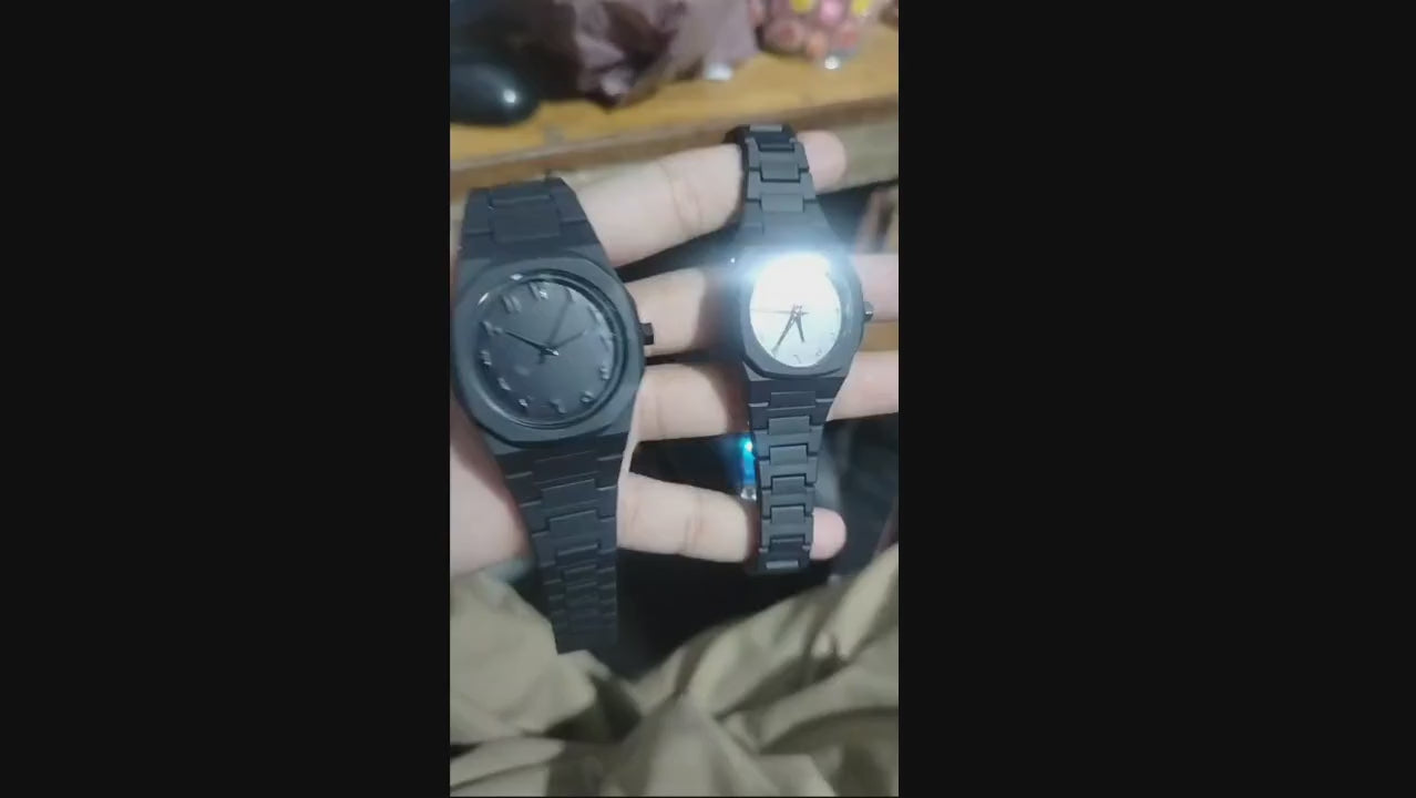 Black Aura Couple Watch – Elegant Matching Watches for Couples